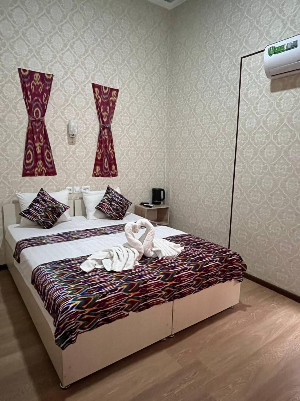 Polvon Ota Hotel Хива Экстерьер фото